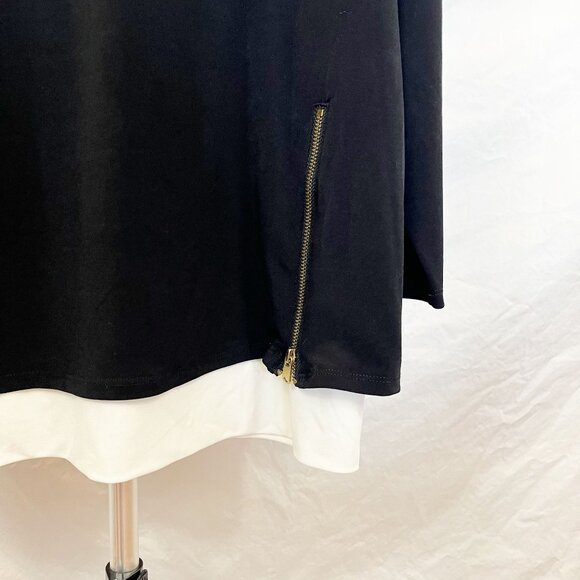 Chico's Travelers Black & White Layered Artsy Top Zipper - Size 2, Large - Picture 3 of 7